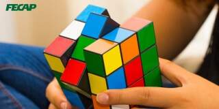 Colégio FECAP realiza torneio de Cubo Mágico
