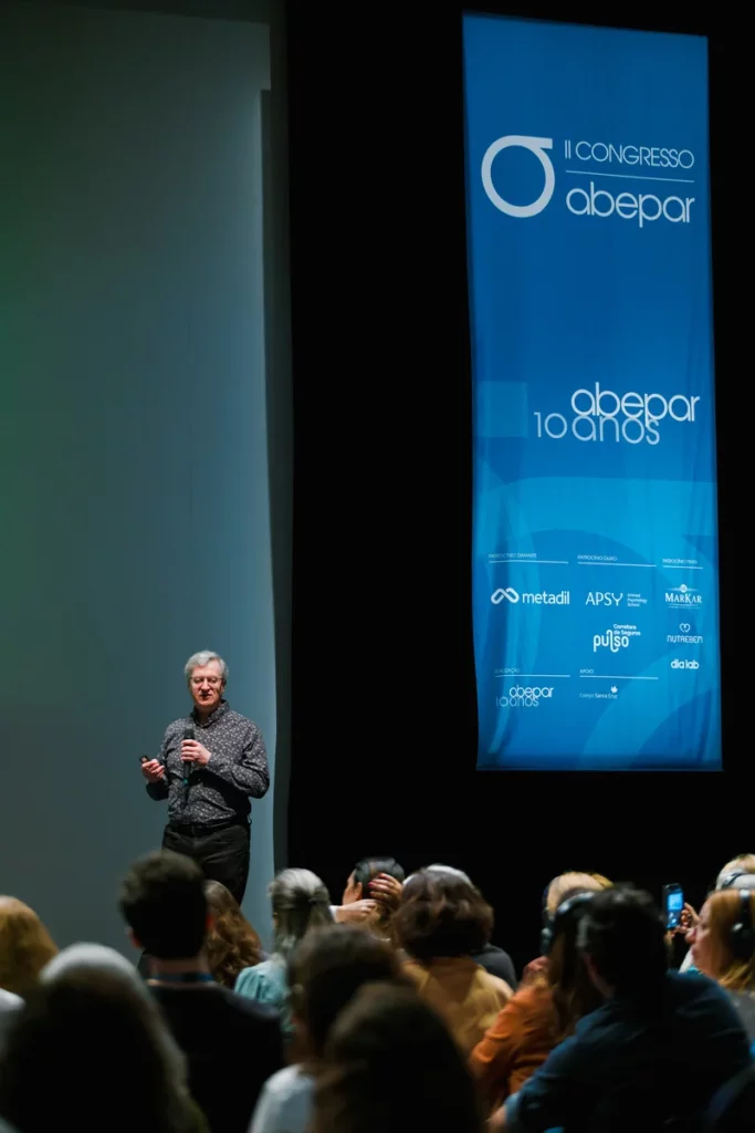 II Congresso Abepar reúne 650 educadores para discutir o lugar da escola na era da inteligência artificial