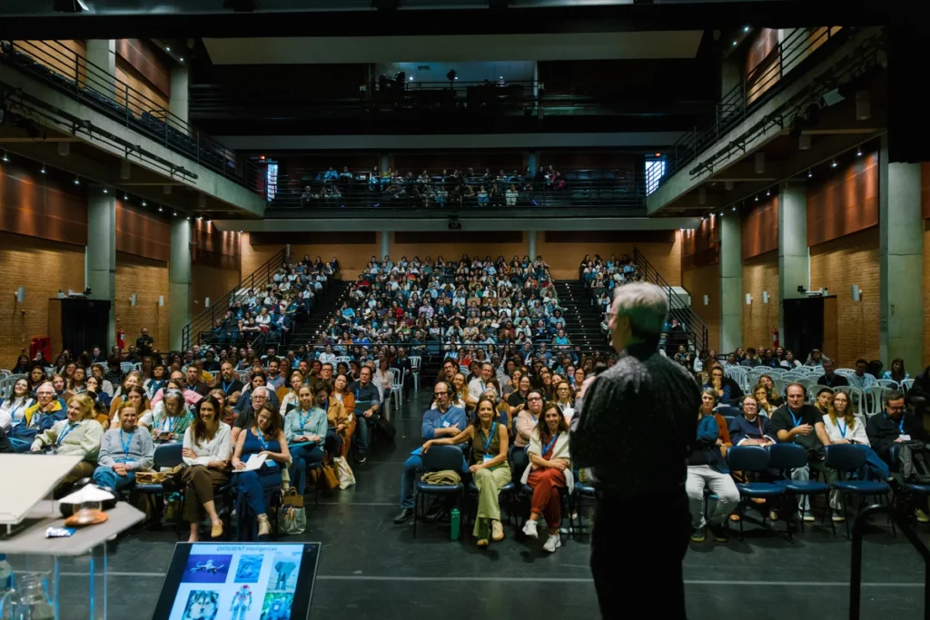 II Congresso Abepar reúne 650 educadores para discutir o lugar da escola na era da inteligência artificial